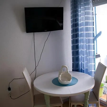 Seabreeze Suite, Retreat Apartment *