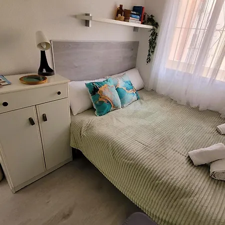 Seabreeze Suite, Retreat
